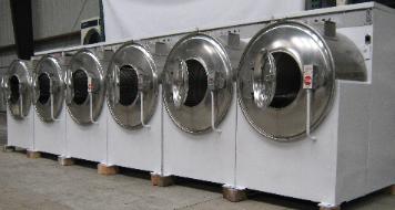 Milnor 35 lb front load washer